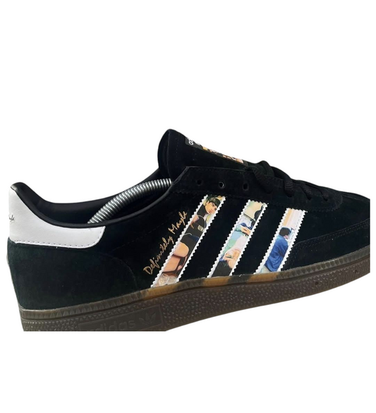 Definitely Maybe (Oasis) Customs